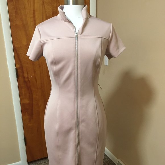 Kate and Lily Zip Up Blush Dress - Picture 7 of 7